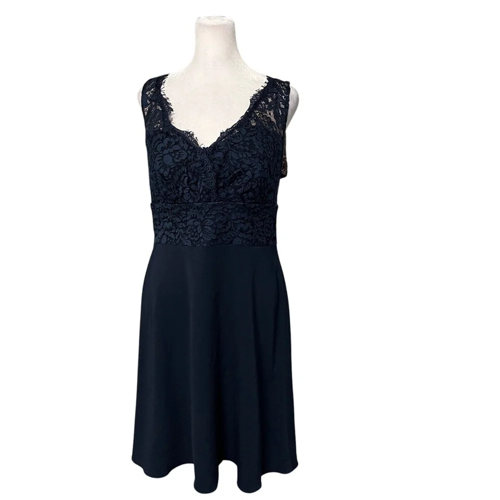 Watters Navy Vneck Lace Bodice Cocktail Dress Size 12 NWT